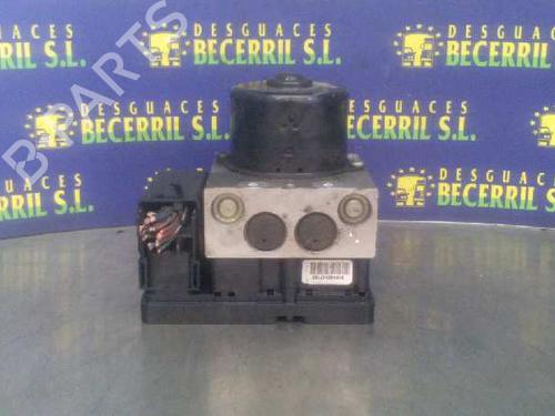 Abs pomp FORD FOCUS I (DAW, DBW) 1.8 TDCi (100 hp) 8440381
