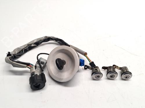 Used Electronic module PEUGEOT PARTNER MPV (5_, G_) 1.9 D (69 hp) 30052727