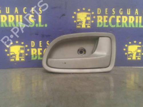 Høyre bak invendig håndtak KIA RIO I Hatchback (DC) [2000-2006]  8431931