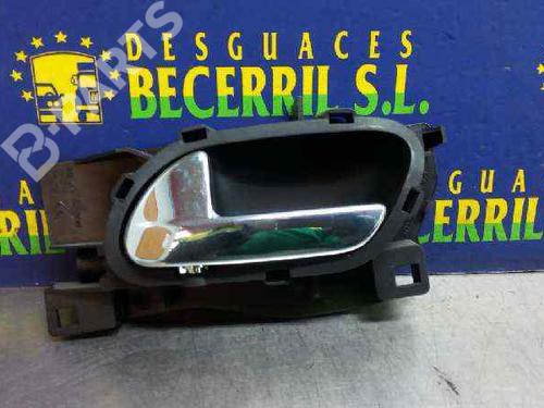 Used Rear left interior door handle Rear left interior door handle CITROËN C4 I (LC_) 1.4 16V (88 hp) 8442607 8442607