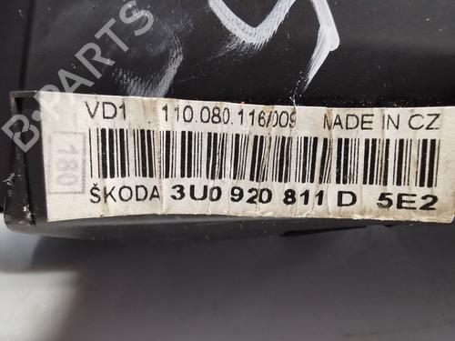 Instrument cluster SKODA SUPERB I (3U4) 2.0 TDI | BP27273092C47 