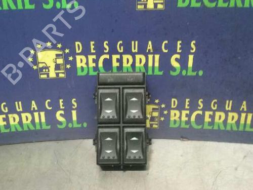 Used Left front window switch FORD MONDEO III Turnier (BWY) 2.0 TDCi (130 hp) 8486283