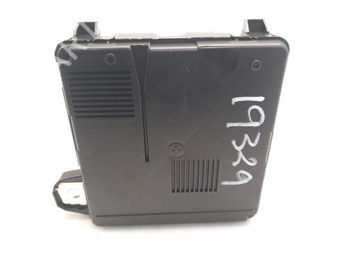 Fuse box RENAULT SCÉNIC II (JM0/1_) 1.9 dCi (JM14) | BP23567261E1 