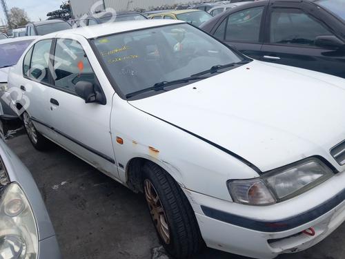 Used Parts NISSAN PRIMERA Hatchback (P11) 1.6 16V (99 hp) 4355172