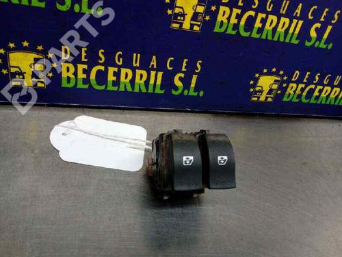 Used Left front window switch Left front window switch RENAULT SCÉNIC II (JM0/1_) [2003-2010] 8448162 8448162