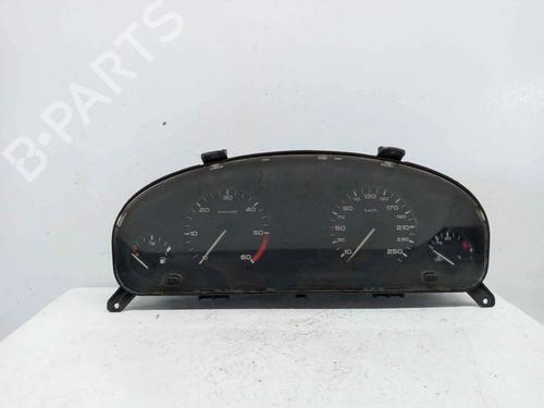 Used Instrument cluster PEUGEOT 406 (8B) 2.0 HDI 110 (109 hp) 8481208