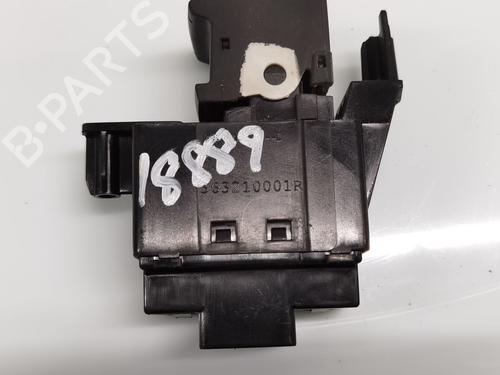 Switch RENAULT LAGUNA III (BT0/1) 2.0 dCi (BT01, BT08, BT09, BT0E, BT0K, BT12, BT1C, BT1D,... | BP24539753I30 