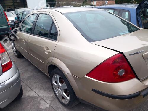 Right taillight FORD MONDEO III Saloon (B4Y) 2.0 16V TDDi / TDCi | BP31168961C35