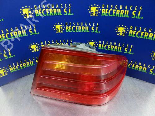 Used Right taillight MERCEDES-BENZ E-CLASS (W210) E 250 Turbo-D (210.015) (150 hp) 8452417
