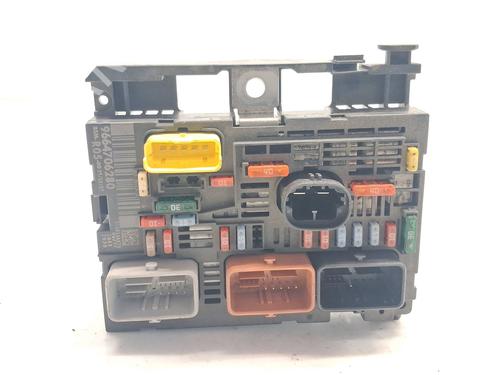 Used Fuse box Fuse box 36264333 36264333