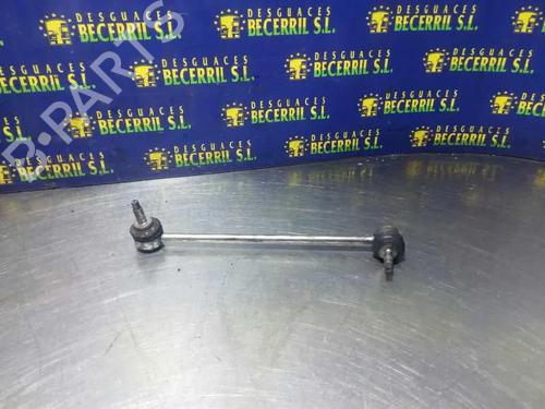Used Left front suspension arm MERCEDES-BENZ C-CLASS (W203) [2000-2007]  14025465