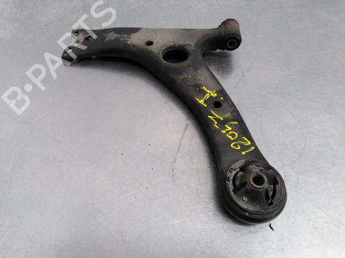 Used Left front suspension arm TOYOTA AVENSIS Estate (_T25_) 1.8 VVT-i (ZZT251_, ZZT251R) (129 hp) 8473724