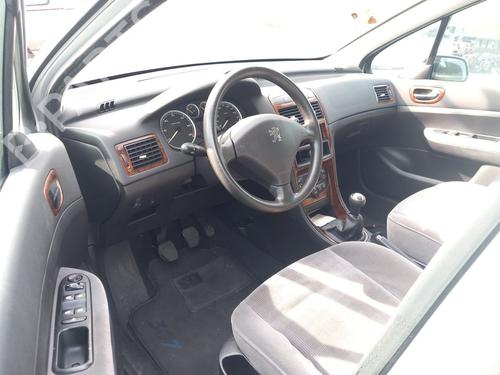 Fuse box PEUGEOT 307 (3A/C) 2.0 HDi 110 | BP30396258E1