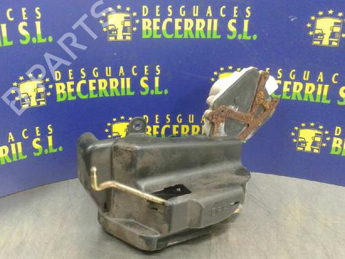 Used Rear right lock HYUNDAI ELANTRA III (XD) 2.0 CRDi (113 hp) 8447509