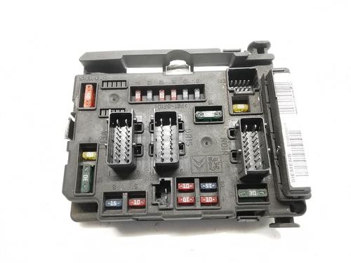 Used Fuse box Fuse box CITROËN C5 I (DC_) 2.0 HDi (DCRHZB, DCRHZE) (109 hp) 36668585 36668585