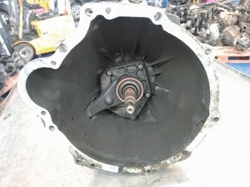 Getriebe für NISSAN SERENA (C23) 2.3 D (75 hp) 25492121