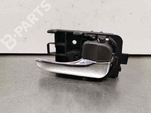 Used Front right interior door handle Front right interior door handle NISSAN X-TRAIL I (T30) 2.2 Di 4x4 (114 hp) 8462516 8462516