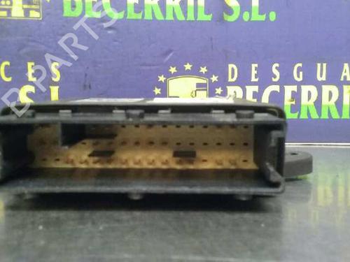 Fuse box OPEL VECTRA C (Z02) 2.2 DTI 16V (F69) | BP8431729E1 