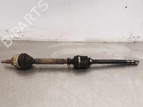 Used Right front driveshaft RENAULT LAGUNA II (BG0/1_) [2001-2007]  8464665