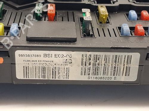 Fuse box RENAULT SCÉNIC III (JZ0/1_) 1.5 dCi | BP29823012E1
