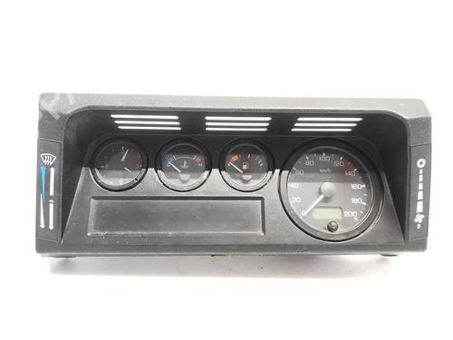 Used Instrument cluster Instrument cluster LAND ROVER DEFENDER Station Wagon (L316, L315) 2.5 Td5 4x4 (L316) (122 hp) 36039480 36039480