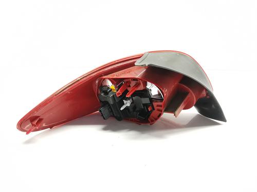 Right taillight PEUGEOT 206 Hatchback (2A/C) 1.4 i | BP27157738C35 