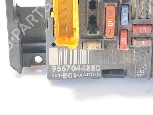 Fuse box CITROËN C4 Picasso I MPV (UD_) 1.6 HDi | BP30125326E1