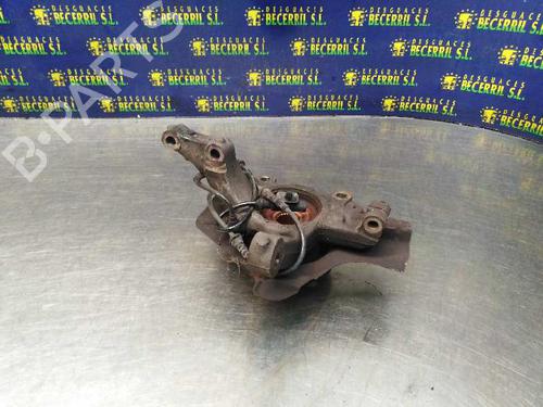 Used Left front steering knuckle FIAT GRANDE PUNTO (199_) 1.3 D Multijet (199.AXD11, 199.AXD1A, 199.AXD1B,... (90 hp) 8458472