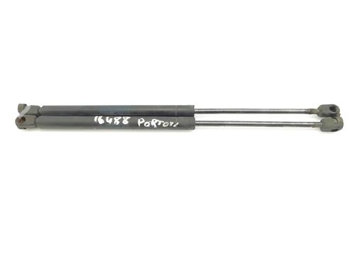 Used Tailgate lift support VW POLO III (6N1) 64 1.9 SDI (64 hp) 14024588