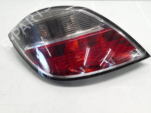 Used Left taillight OPEL ASTRA H (A04) 1.7 CDTI (L48) (100 hp) 30353296