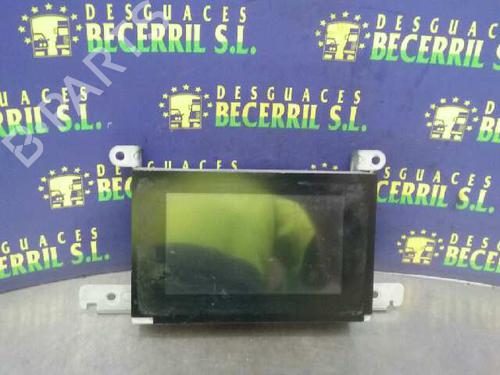 Used Display monitor NISSAN PRIMERA Hatchback (P12) 2.2 Di (126 hp) 8479588