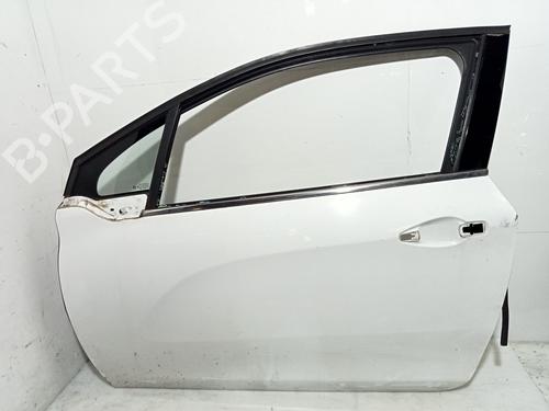 Used Left front door PEUGEOT 208 I (CA_, CC_) 1.2 VTI 82 (82 hp) 24598359