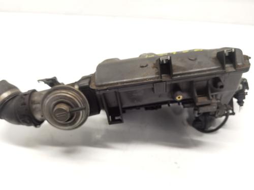 Intake manifold BMW 3 (E90) 320 d | BP36696140M70 - Image 2
