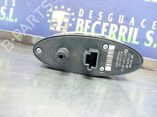 Right rear window switch MERCEDES-BENZ E-CLASS (W211) E 320 CDI (211.026) | BP8460160I28 