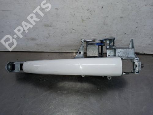 Used Front left exterior door handle Front left exterior door handle PEUGEOT 208 I (CA_, CC_) 1.6 BlueHDi 100 (100 hp) 8470162 8470162
