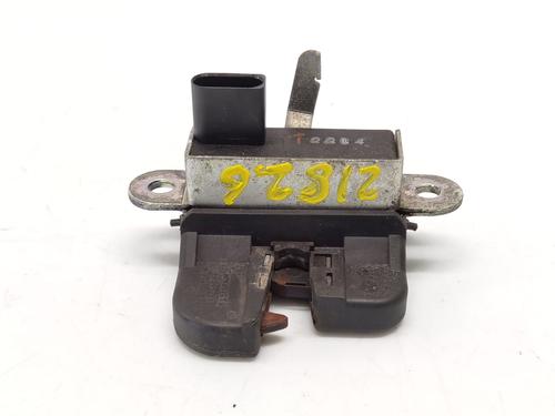 tailgate-lock-vw-golf-v-1k1-2003-2004-2005-2006-2007-2008-2009-2010-32090164 main image
