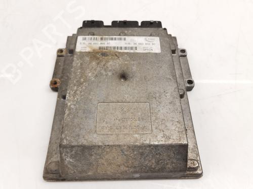 Used Engine control unit (ECU) Engine control unit (ECU) CITROËN JUMPER II Van 2.2 HDi 120 (120 hp) 34382595 34382595
