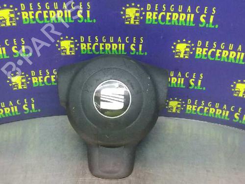 Used Driver airbag SEAT CORDOBA (6L2) 1.9 TDI (100 hp) 8434590