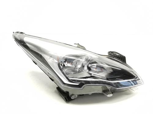 Used Right headlight Right headlight PEUGEOT 3008 I MPV (0U_) 1.2 (131 hp) 35723220 35723220