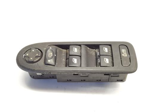 Used Left front window switch Left front window switch CITROËN C5 III (RD_) 1.6 HDi 110 (RD9HZC) (109 hp) 39591454 39591454