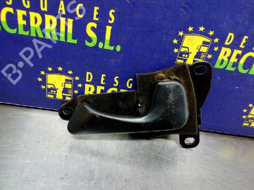 Used Front right interior door handle HYUNDAI GALLOPER II (JK-01) [1997-2003]  12447656