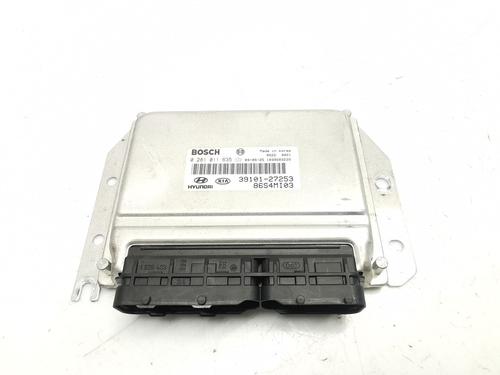 engine-control-unit-ecu-hyundai-santa-fe-i-sm-2000-2001-2002-2003-2004-2005-2006-36421496 main image