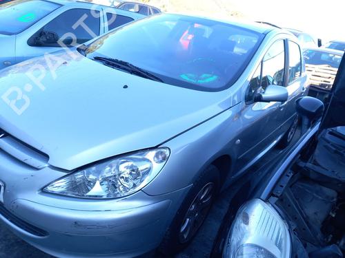 Fuse box PEUGEOT 307 (3A/C) 2.0 HDi 90 | BP32059035E1 