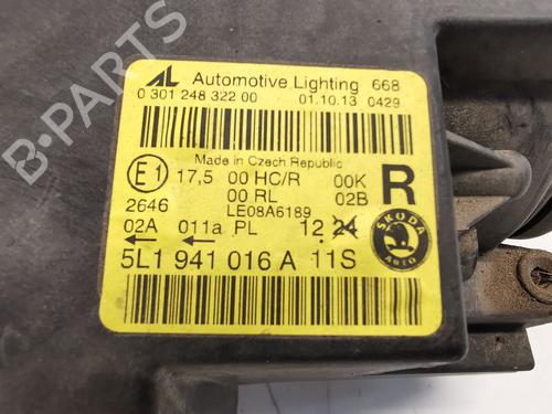 Right headlight SKODA YETI (5L) 1.2 TSI | BP29325684C29 