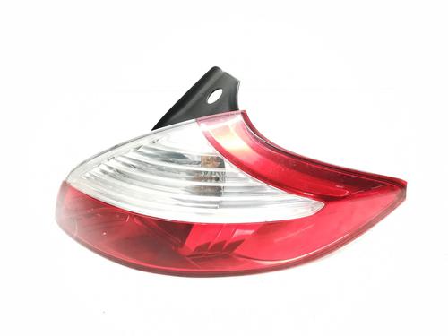 Høyre baklys RENAULT MEGANE III Hatchback (BZ0/1_, B3_) 1.6 16V (BZ1B, BZ1H) (110 hp) 33163975