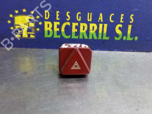 Used Warning switch PEUGEOT 1007 (KM_) 1.4 HDi (68 hp) 8445600
