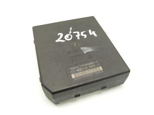 Boîte à Fusibles RENAULT MEGANE III Hatchback (BZ0/1_, B3_) [2008-2025]  30684081