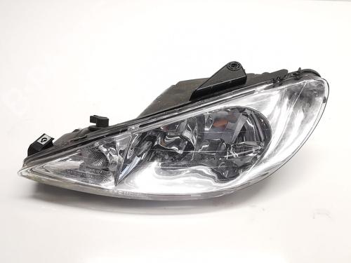 Used Left headlight PEUGEOT 206 Hatchback (2A/C) 1.4 i (75 hp) 27157737