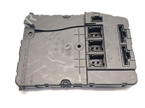Used Electronic module RENAULT SCÉNIC II (JM0/1_) 1.5 dCi (JM1E, JM16) (106 hp) 29568093