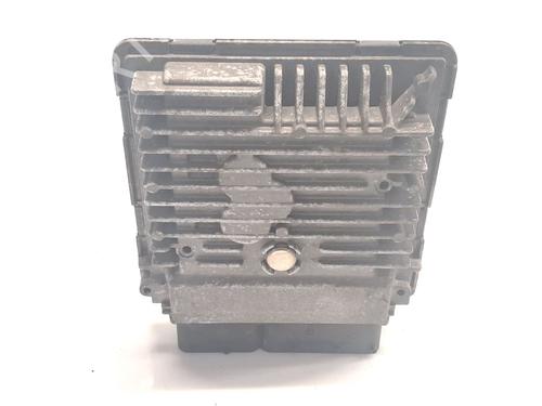 Used Engine control unit (ECU) VW POLO V (6R1, 6C1) 1.6 TDI (90 hp) 31211132